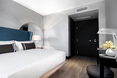 وان شات لوچانا