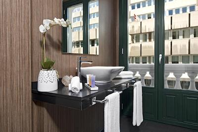 وان شات لوچانا