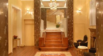 آکروپلیس موزه بوتیک هتل