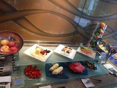 گرند اسکایلایت اینترنشنال گوانلان