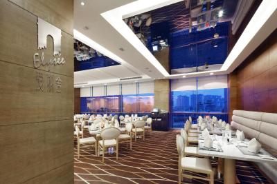 گرند اسکایلایت اینترنشنال گوانلان