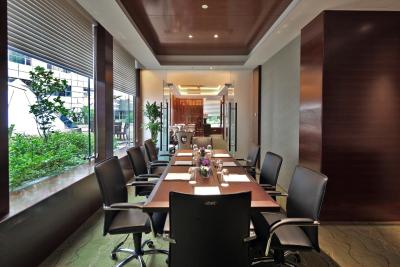 گرند اسکایلایت اینترنشنال گوانلان