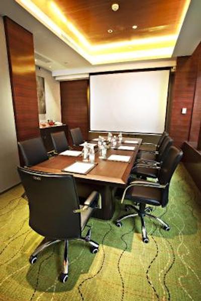 گرند اسکایلایت اینترنشنال گوانلان