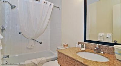 بست وسترن شارلوتتاون