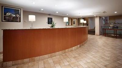 بست وسترن شارلوتتاون