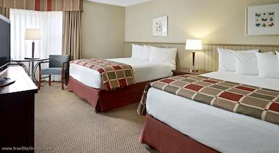 بست وسترن شارلوتتاون