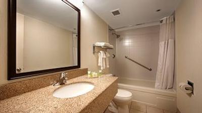 بست وسترن شارلوتتاون