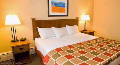 بست وسترن شارلوتتاون