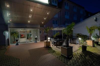 آپارتهتل سهنده