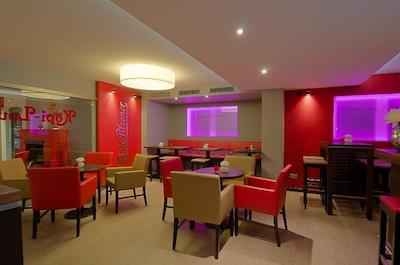 آپارتهتل سهنده