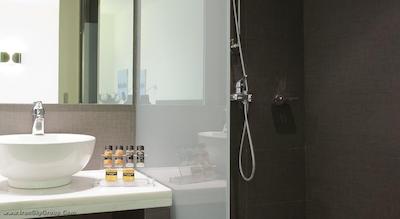 آتن سنتر اسکوئر