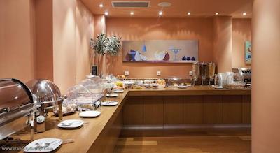 آتن سنتر اسکوئر