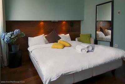 آتن سنتر اسکوئر