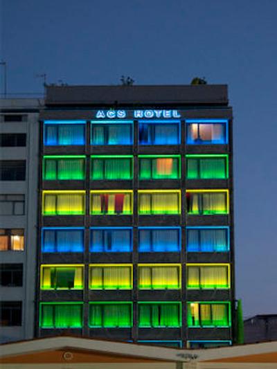 آتن سنتر اسکوئر