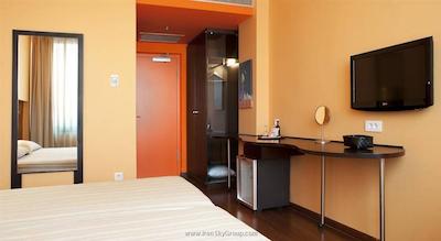 آتن سنتر اسکوئر