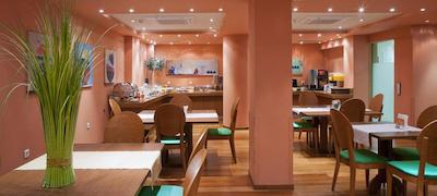 آتن سنتر اسکوئر