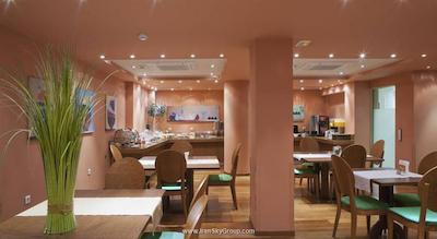 آتن سنتر اسکوئر