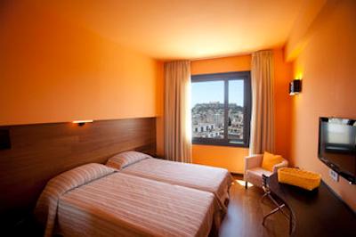 آتن سنتر اسکوئر