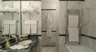 دگلی اورافی