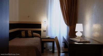 دگلی اورافی