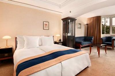 هیلتون وین پلازا