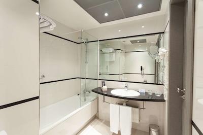 بست وسترن پرمیر دانته