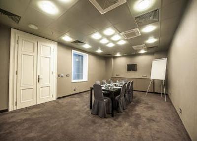 زنیت بوداپست پالاس