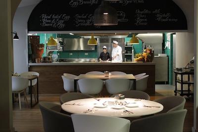 زنیت بوداپست پالاس