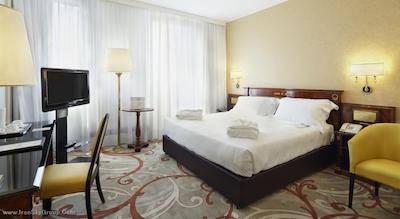 یونا هتل اسکاندیناوی