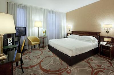 یونا هتل اسکاندیناوی