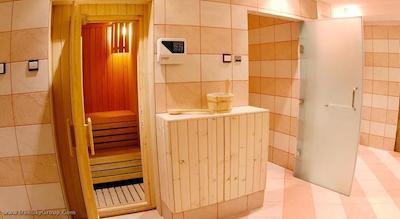 ال لیوان سوئیتس