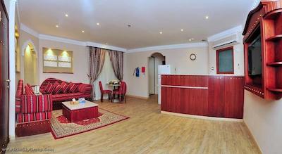 ال لیوان سوئیتس