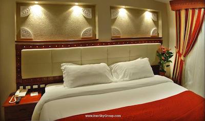 ال لیوان سوئیتس