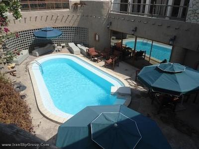 ال لیوان سوئیتس