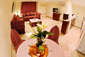 ال لیوان سوئیتس