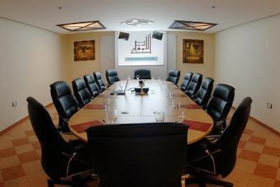 ال لیوان سوئیتس