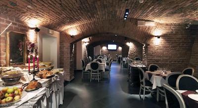 هتل اسنزیو پراگ