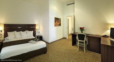 هتل اسنزیو پراگ