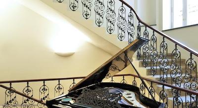 هتل اسنزیو پراگ