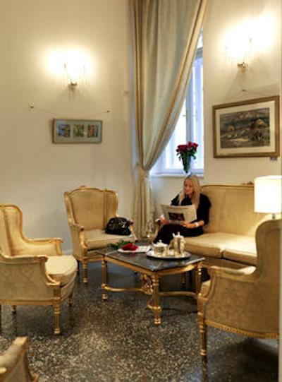 هتل اسنزیو پراگ