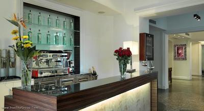 هتل اسنزیو پراگ