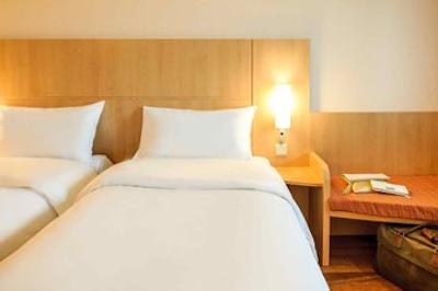 آیبیس وین مس