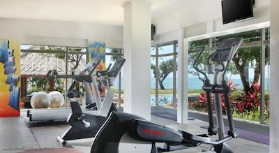 استون بالی بیچ ریزورت اند اسپا