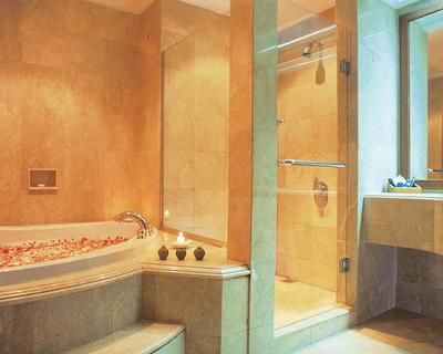 استون بالی بیچ ریزورت اند اسپا