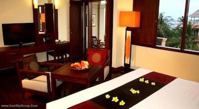 استون بالی بیچ ریزورت اند اسپا