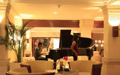 استون بالی بیچ ریزورت اند اسپا