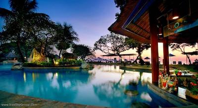 استون بالی بیچ ریزورت اند اسپا