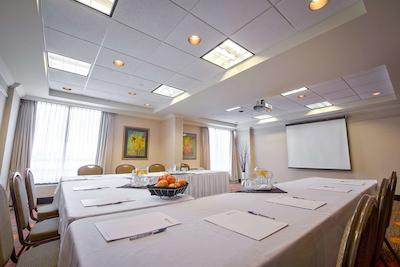 هیلتون گاردن این ساسکاتون داون تاون