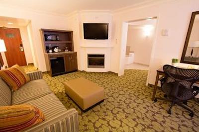 هیلتون گاردن این ساسکاتون داون تاون