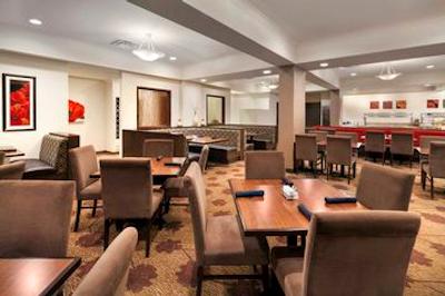 هیلتون گاردن این ساسکاتون داون تاون